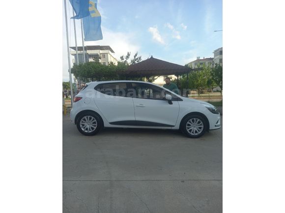 Sahibinden Renault Clio 0.9 TCe Joy 2020 Model
