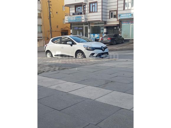 Sahibinden Renault Clio 0.9 TCe Joy 2020 Model
