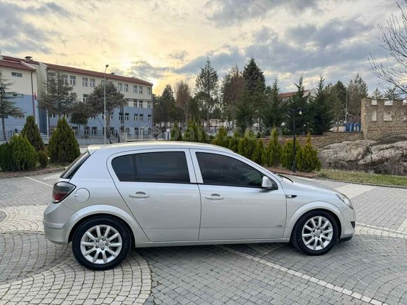 Sahibinden Opel Astra 1.6 Essentia Konfor 2012 Model 