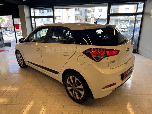EA AUTO'DAN BOYASIZ DEĞİŞENSİZ 2016 MODEL OTOMATİK 92.000 KM