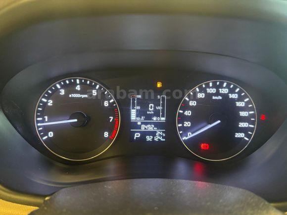 EA AUTO'DAN BOYASIZ DEĞİŞENSİZ 2016 MODEL OTOMATİK 92.000 KM
