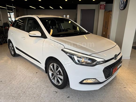 EA AUTO'DAN BOYASIZ DEĞİŞENSİZ 2016 MODEL OTOMATİK 92.000 KM