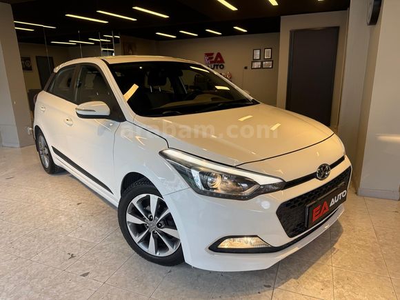 EA AUTO'DAN BOYASIZ DEĞİŞENSİZ 2016 MODEL OTOMATİK 92.000 KM