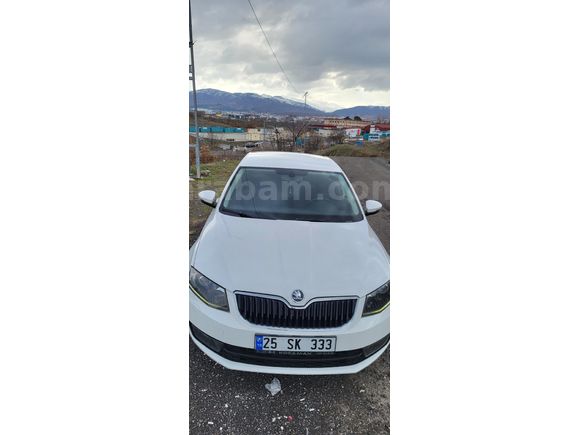 Sahibinden Skoda Octavia 1.6 TDI Elegance CR