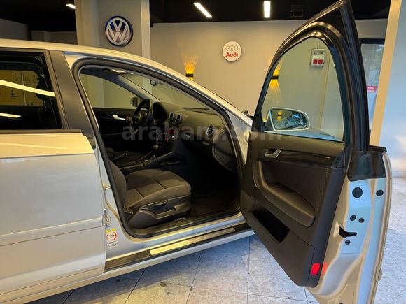 EA AUTO'DAN EMSALSİZ TEMİZLİKTE TEK PARÇA BOYALI 159.000 KM LPG