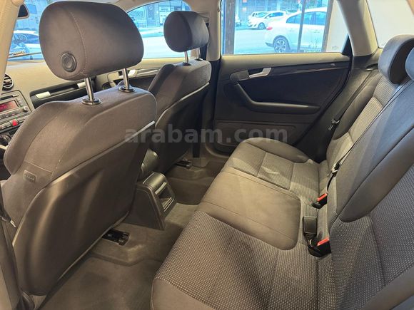EA AUTO'DAN EMSALSİZ TEMİZLİKTE TEK PARÇA BOYALI 159.000 KM LPG