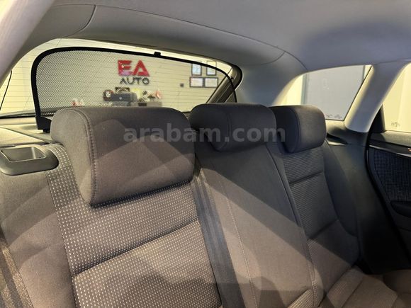 EA AUTO'DAN EMSALSİZ TEMİZLİKTE TEK PARÇA BOYALI 159.000 KM LPG