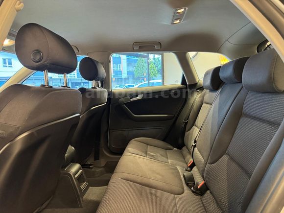 EA AUTO'DAN EMSALSİZ TEMİZLİKTE TEK PARÇA BOYALI 159.000 KM LPG