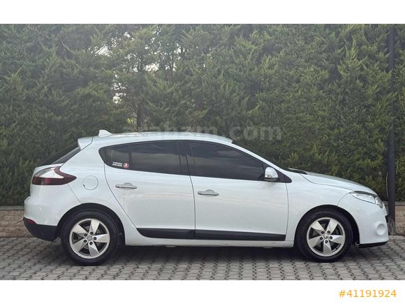 2010 MODEL 1.5 DİZEL 196.000 KM RENAULT MEGANE 3 105 HP