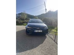 Sahibinden Toyota Corolla 1.5 Vision 2024 Model  32.000 km Mavi