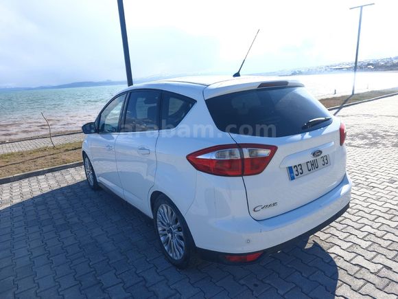 Sahibinden Ford C-Max 1.6 TDCi Titanium X 2013 Model  136.000 km Beyaz
