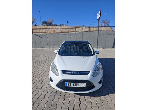 Sahibinden Ford C-Max 1.6 TDCi Titanium X 2013 Model  136.000 km Beyaz