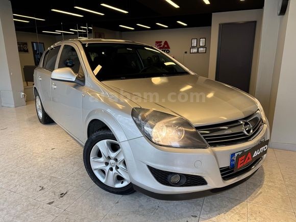 EA AUTO'DAN TEK PARÇA BOYALI DEĞİŞENSİZ TRAMERSİZ OTOMATİK