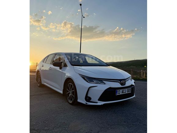 Sahibinden Toyota Corolla 1.5 Vision 2022 Model 