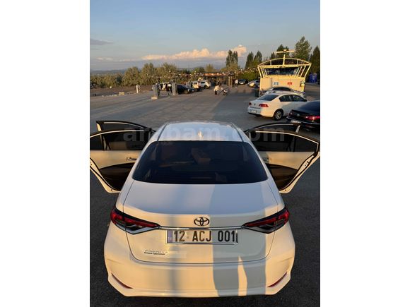 Sahibinden Toyota Corolla 1.5 Vision 2022 Model 