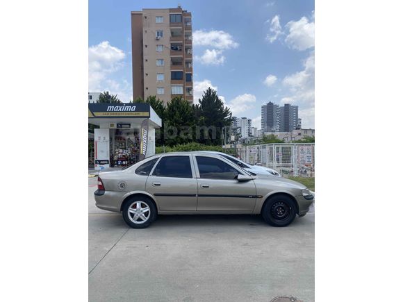 Sahibinden Opel Vectra 2.0 CD 1997 Model 