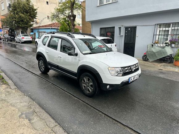 Sahibinden Dacia Duster 1.5 dCi Laureate 2017 Model  97.000 km Beyaz