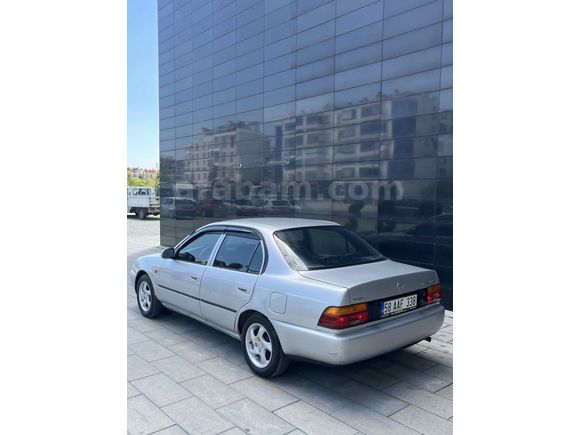 Sahibinden Toyota Corolla 1.6 XEi 1995 Model 