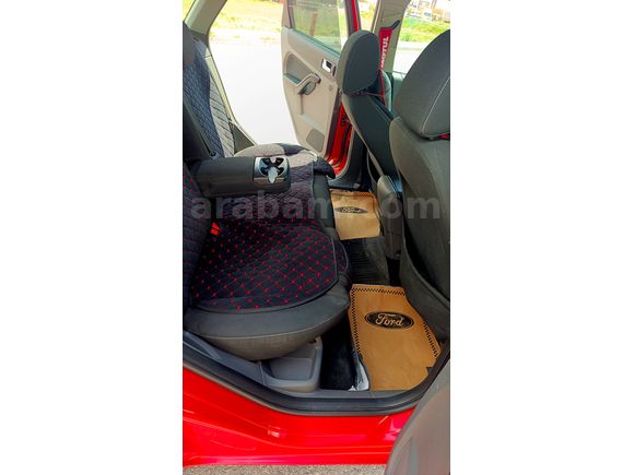 Sahibinden Ford Focus 1.6 TDCi Titanium 2011 Model 