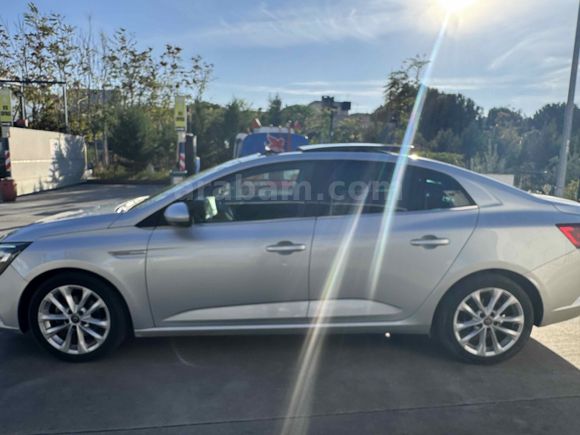 Sahibinden Renault Megane 1.5 dCi Icon 2020 Model 