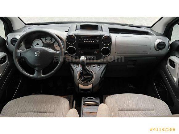 2011 MODEL PEUGEOT PARTNER 1.6HDİ PREMİUM PACK 110HP EMSALSİZ