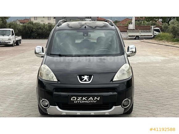2011 MODEL PEUGEOT PARTNER 1.6HDİ PREMİUM PACK 110HP EMSALSİZ