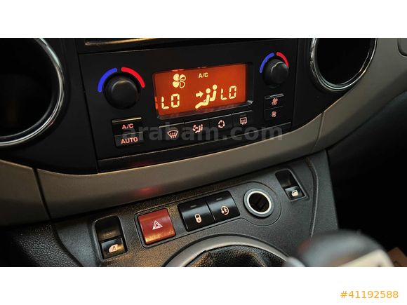 2011 MODEL PEUGEOT PARTNER 1.6HDİ PREMİUM PACK 110HP EMSALSİZ