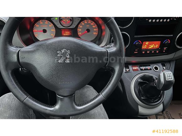 2011 MODEL PEUGEOT PARTNER 1.6HDİ PREMİUM PACK 110HP EMSALSİZ