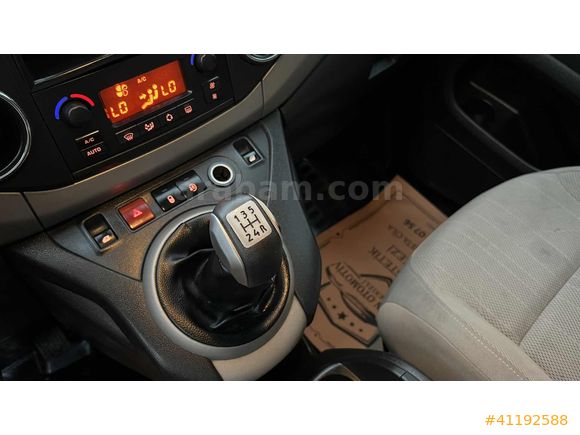 2011 MODEL PEUGEOT PARTNER 1.6HDİ PREMİUM PACK 110HP EMSALSİZ