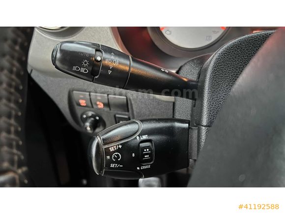 2011 MODEL PEUGEOT PARTNER 1.6HDİ PREMİUM PACK 110HP EMSALSİZ