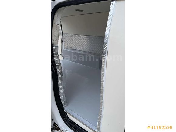 2011 MODEL WV CADDY 1.6TDİ MAXİ VAN FRİGO UYUMLU EMSALSİZ