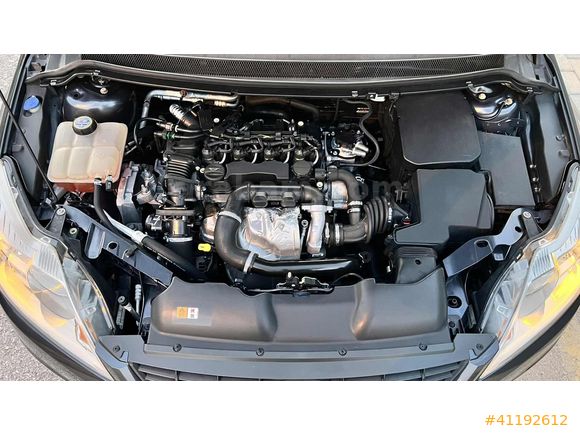 ÖZKAN'DAN 2011 FOCUS 1.6TDCİ COLLECTİON 90HP EMSALSİZ KONDİSYON