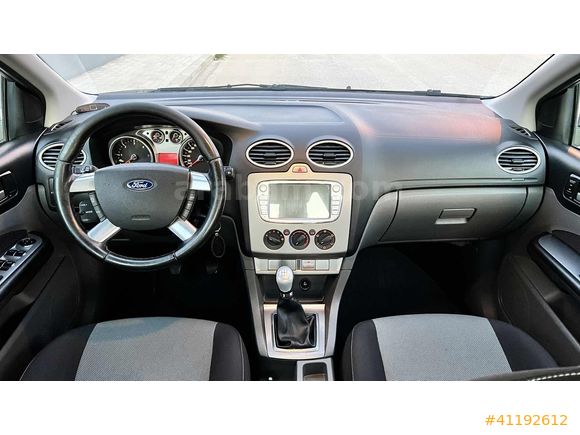 ÖZKAN'DAN 2011 FOCUS 1.6TDCİ COLLECTİON 90HP EMSALSİZ KONDİSYON