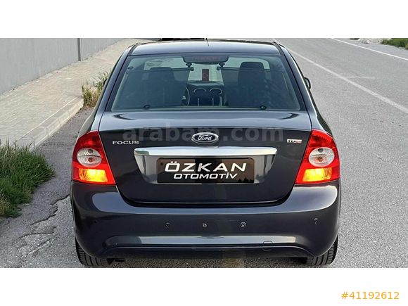 ÖZKAN'DAN 2011 FOCUS 1.6TDCİ COLLECTİON 90HP EMSALSİZ KONDİSYON