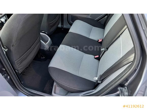 ÖZKAN'DAN 2011 FOCUS 1.6TDCİ COLLECTİON 90HP EMSALSİZ KONDİSYON