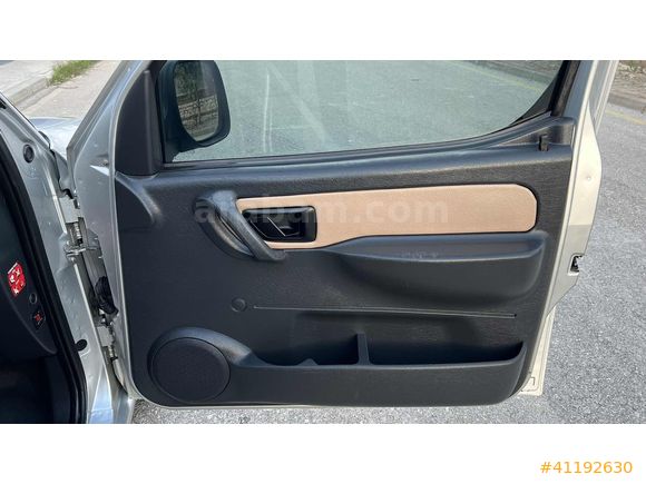 2008 BERLİNGO 1.6HDİ COMBİ-X 90HP ÇİFT AİRBAG ABS KLİMA EMSALSİZ