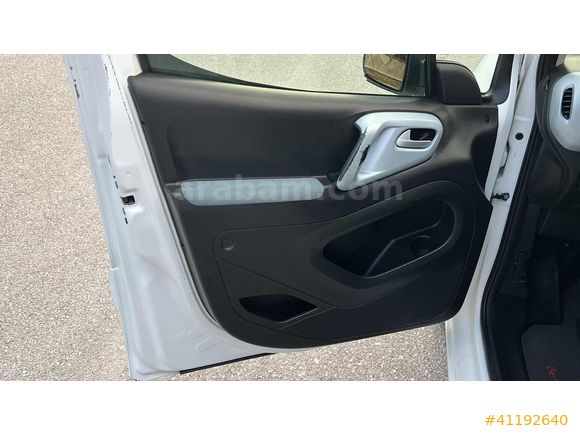 2013 BERLİNGO 1.6HDİ SELECTİON 115HP D.KLİMA SIFIR MOTOR