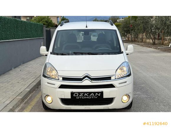 2013 BERLİNGO 1.6HDİ SELECTİON 115HP D.KLİMA SIFIR MOTOR