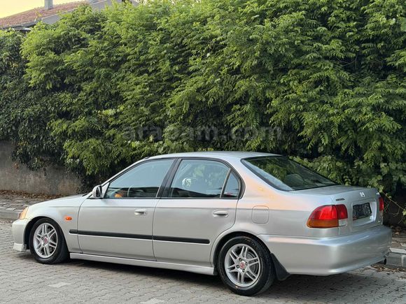 Sahibinden Honda Civic 1.6 i ES 2000 Model 