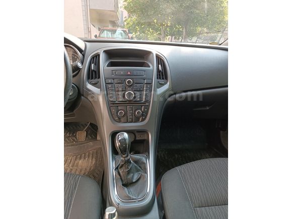 Sahibinden Opel Astra 1.3 CDTI Edition 2012 Model 118600km de