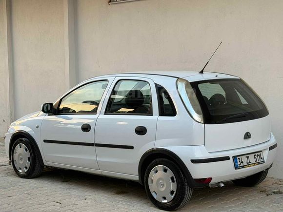 Galeriden Opel Corsa 1.3 CDTI Essentia 2004 Model Antalya