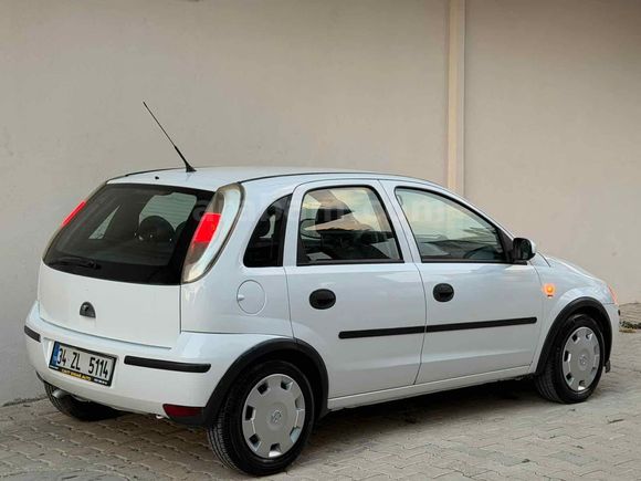 Galeriden Opel Corsa 1.3 CDTI Essentia 2004 Model Antalya