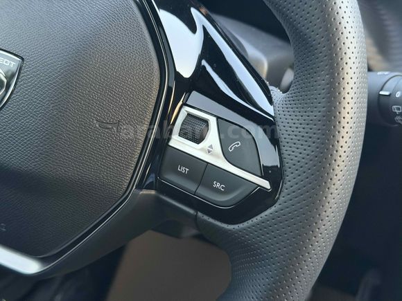 Galeriden Peugeot 2008 1.2 PureTech GT 2026 Model Denizli
