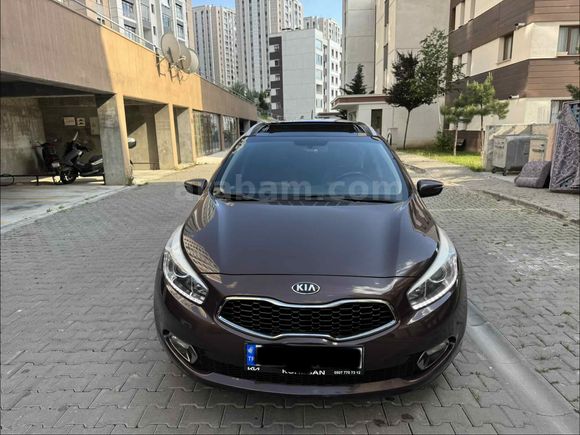 Sahibinden Kia Ceed 1.6 CRDi Concept SW 2012 Model 