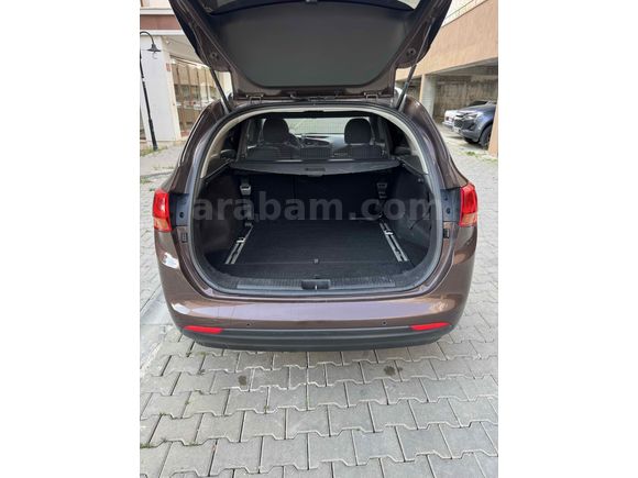 Sahibinden Kia Ceed 1.6 CRDi Concept SW 2012 Model 