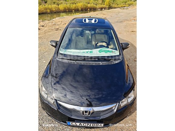 Sahibinden Honda Civic 1.6 Elegance 2011 Model  190.000 km Siyah