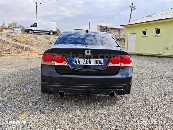 Sahibinden Honda Civic 1.6 Elegance 2011 Model  190.000 km Siyah