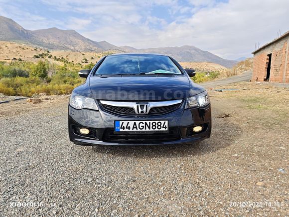 Sahibinden Honda Civic 1.6 Elegance 2011 Model  190.000 km Siyah