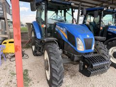 Galeriden New Holland TD90D Van