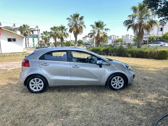ERCİHAN OTOMOTİVDEN_KİA RİO__1.4 CRDİ__NATY___FULL PAKET___